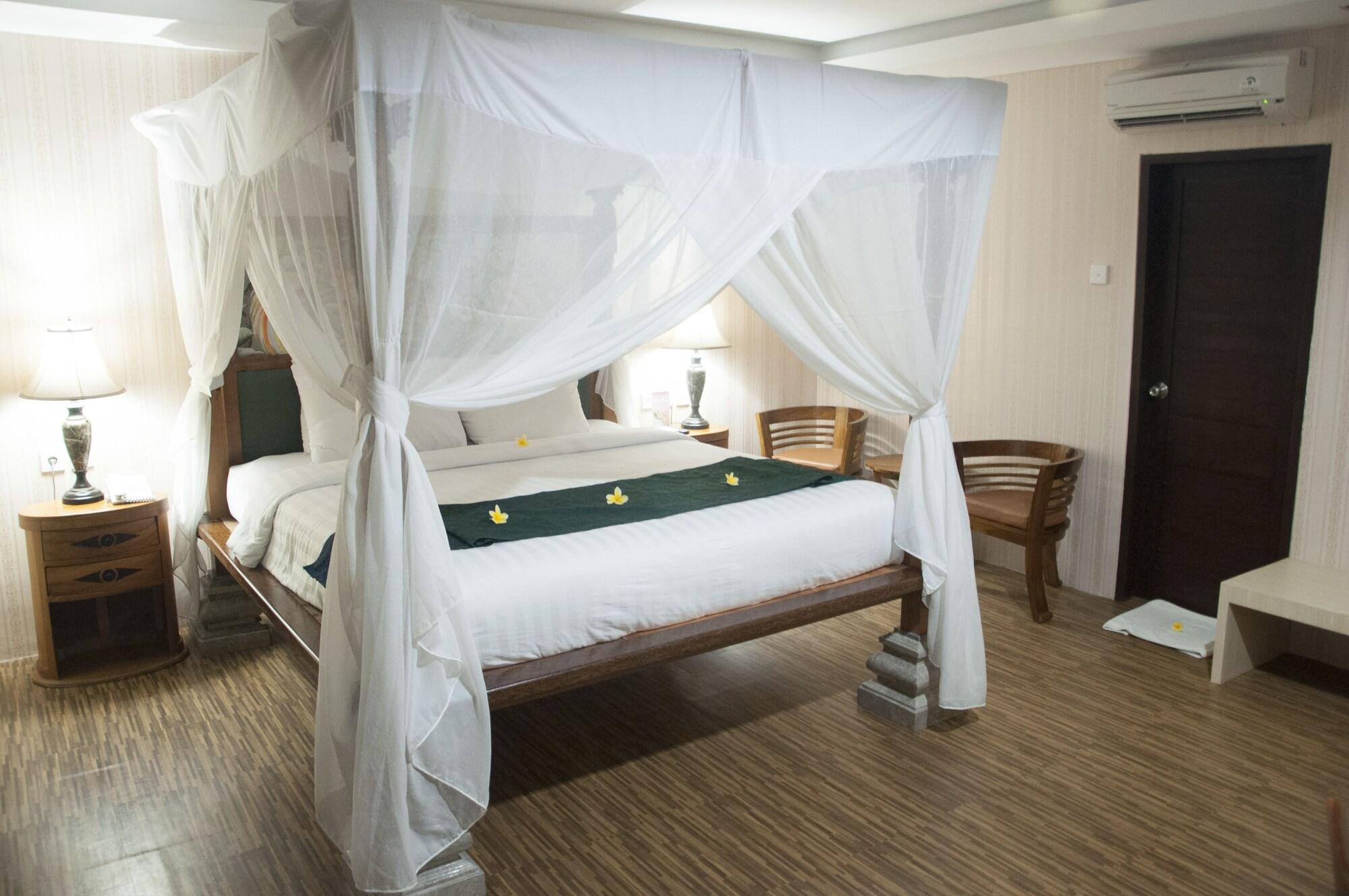 Puri Saron Senggigi Hotel Luaran gambar