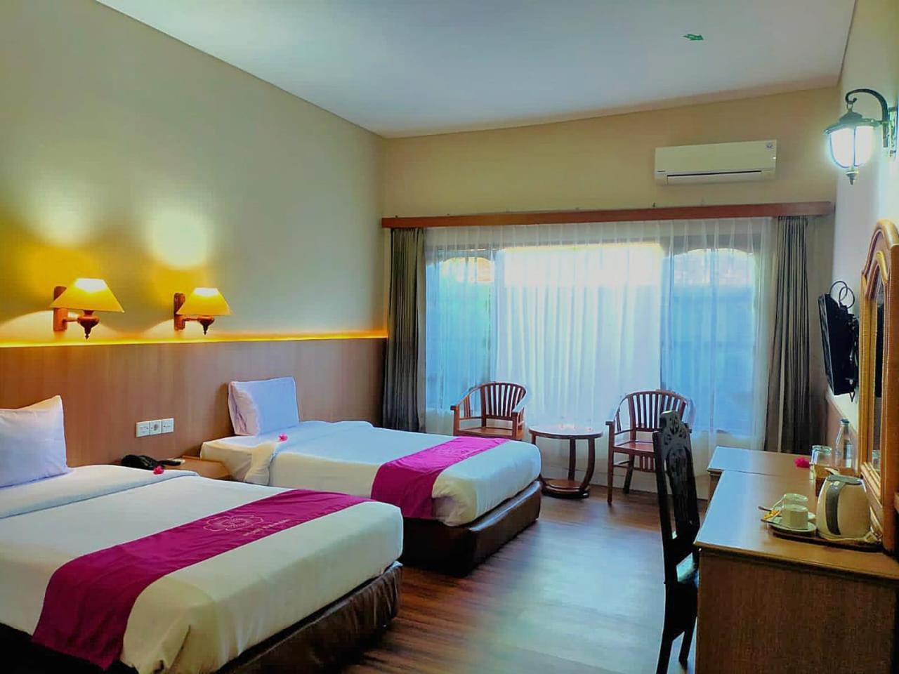 Puri Saron Senggigi Hotel Luaran gambar