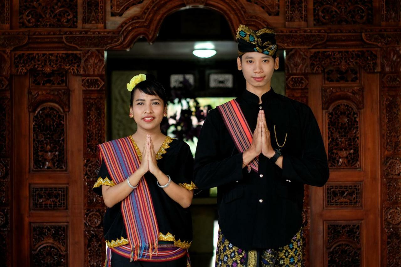 Puri Saron Senggigi Hotel Luaran gambar